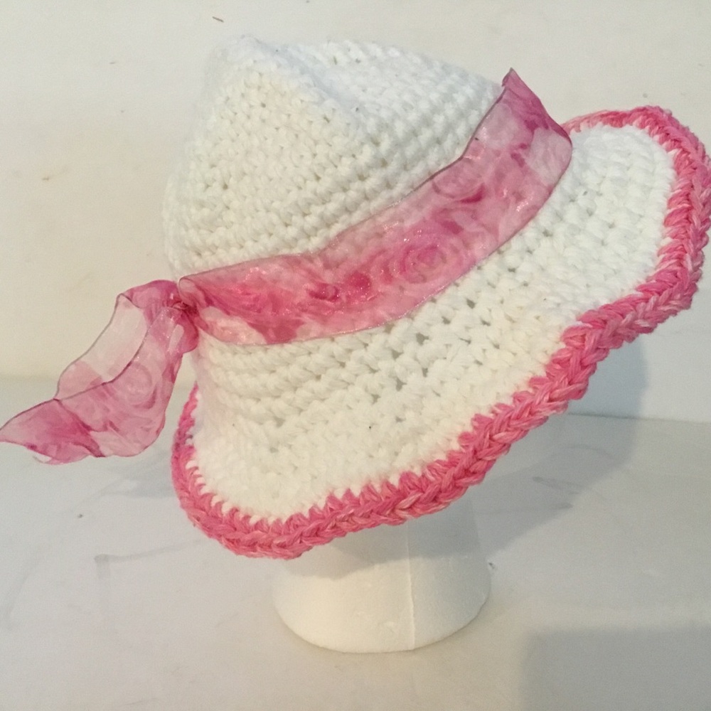 Girls white Crochet Sun Hat with Pink Trim and Ribbon